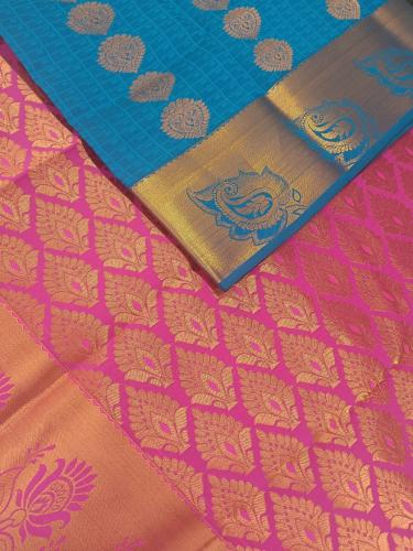 PL EMBOSS SAREE